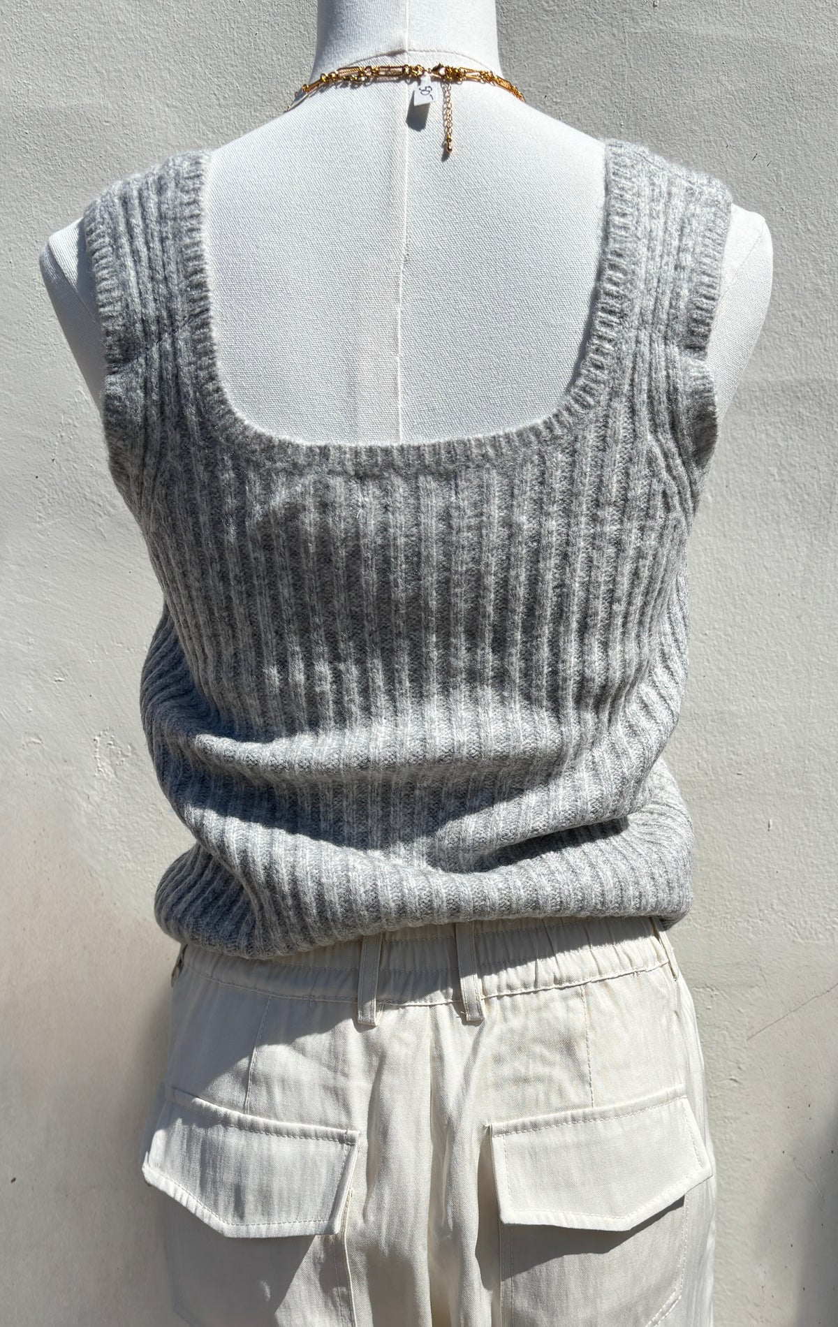 Sweater Tank-ml