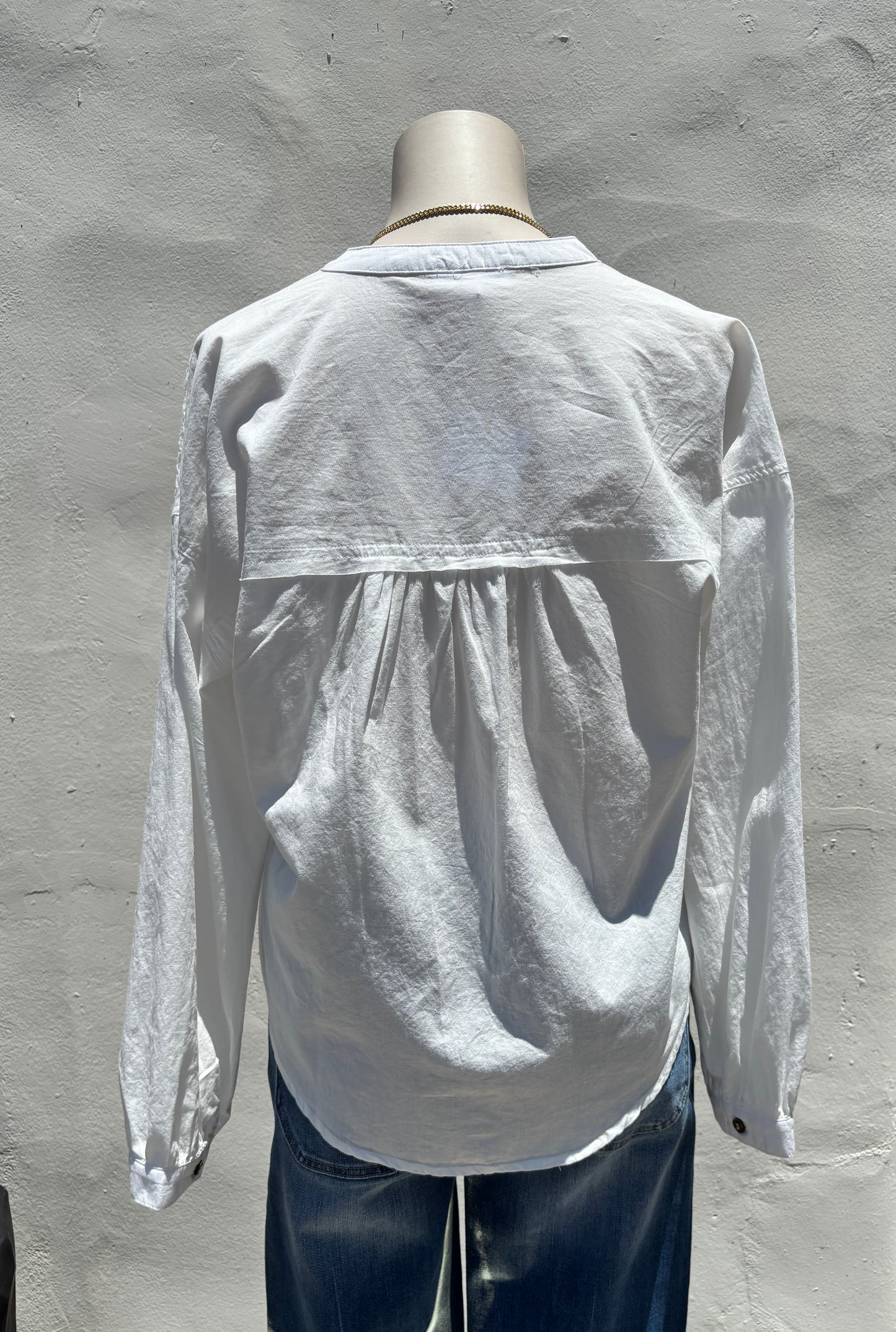 V-Neck Off White Raw Edge Detailed Shirt