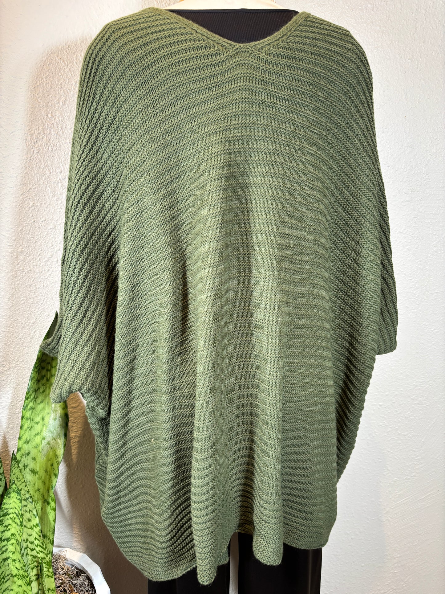 Diamond Cut Pocket Crochet Cardigan