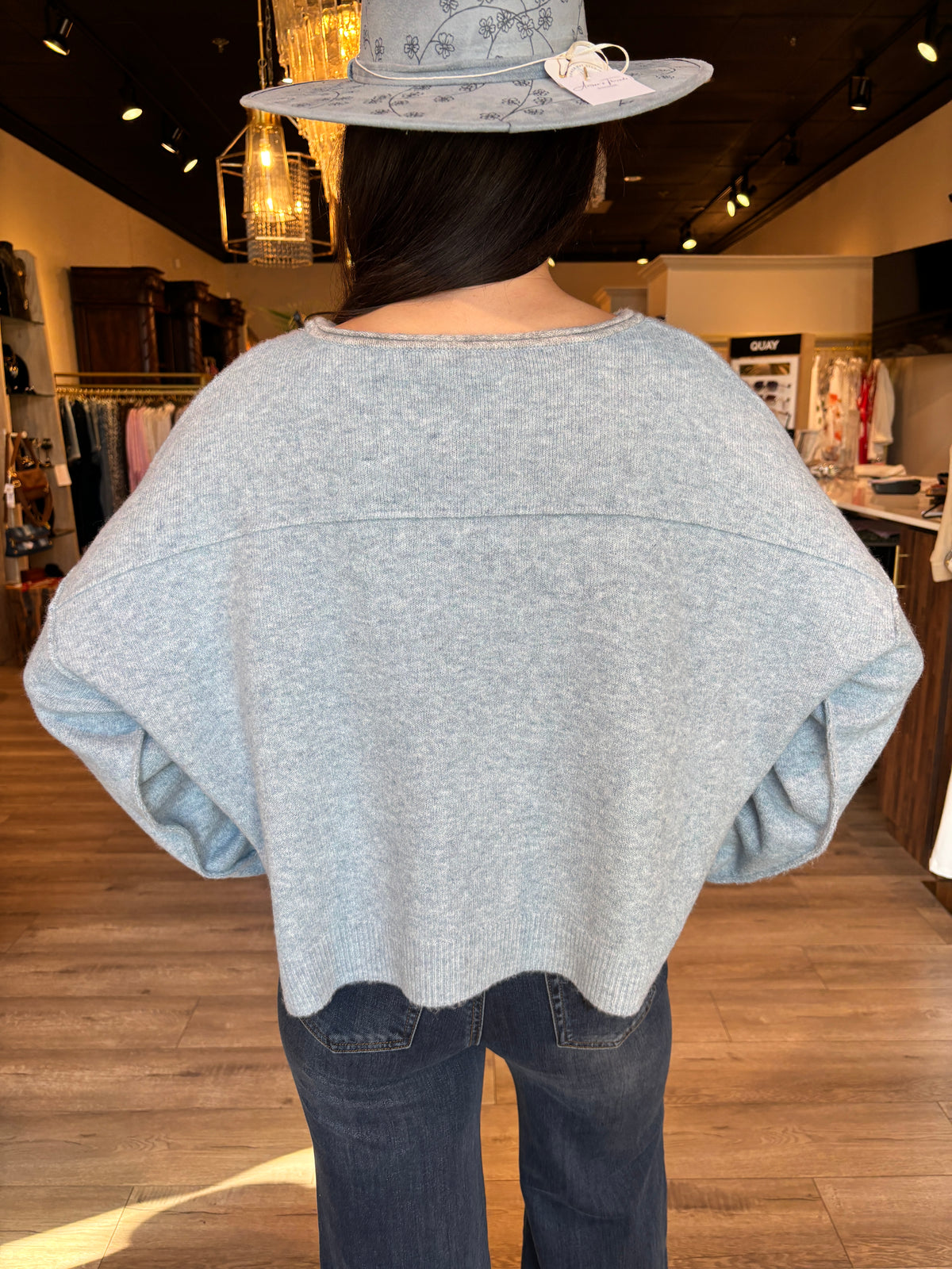 L/Sleeve Sweater with color detail