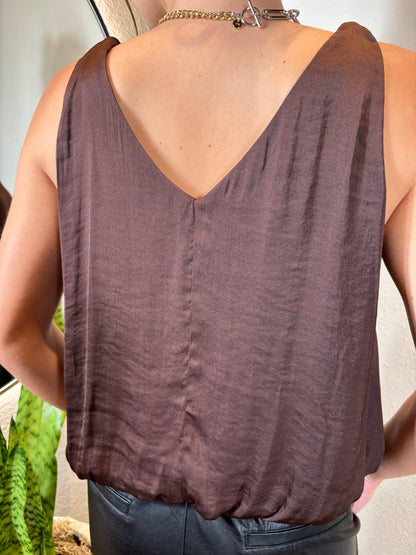 Bubble Hem Strap Accent Tank Top