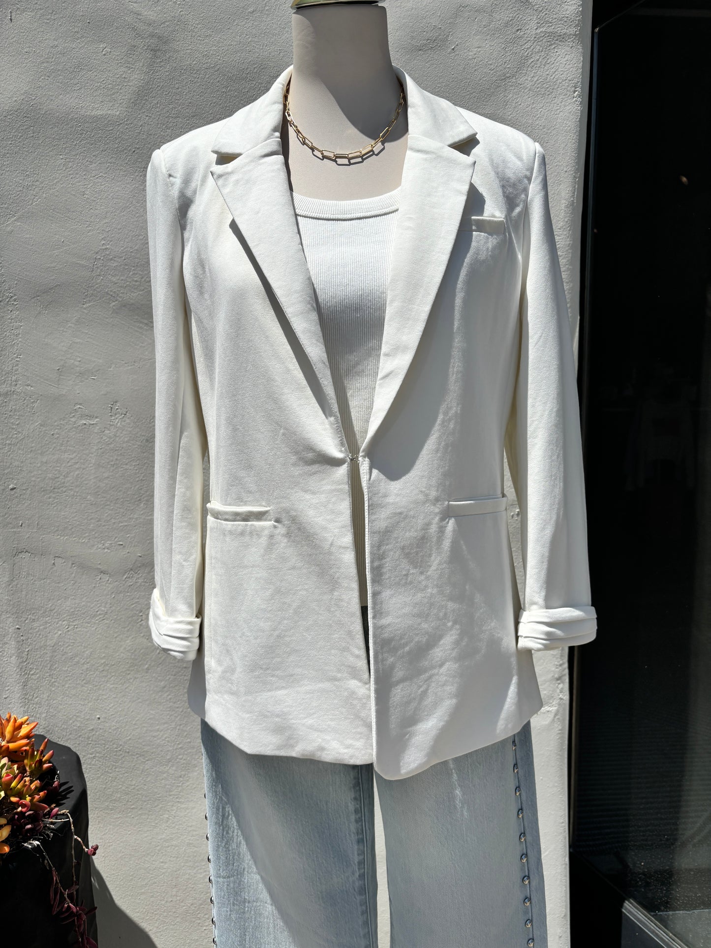 Solid Open Blazer-Elli