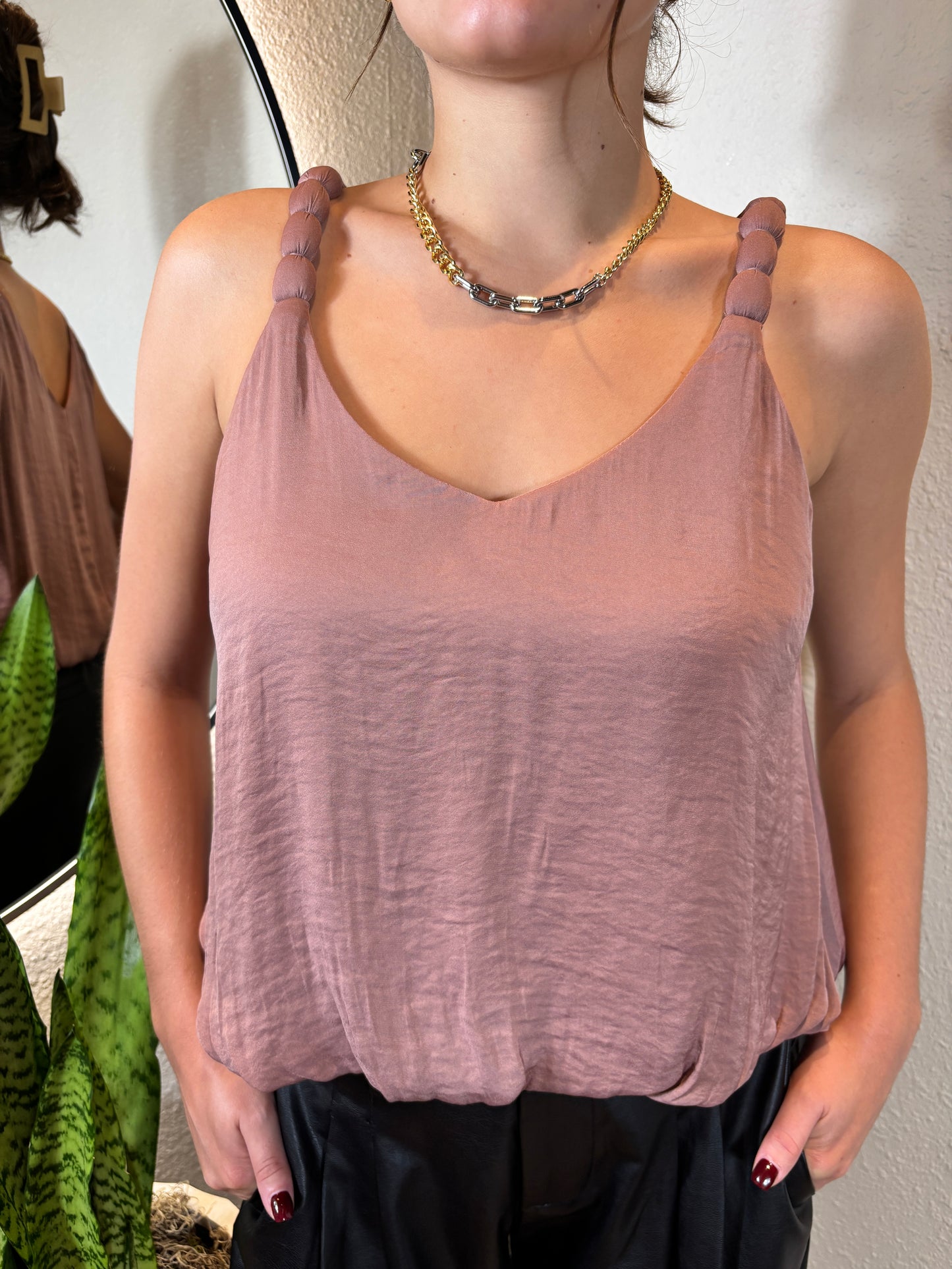 Bubble Hem Strap Accent Tank Top
