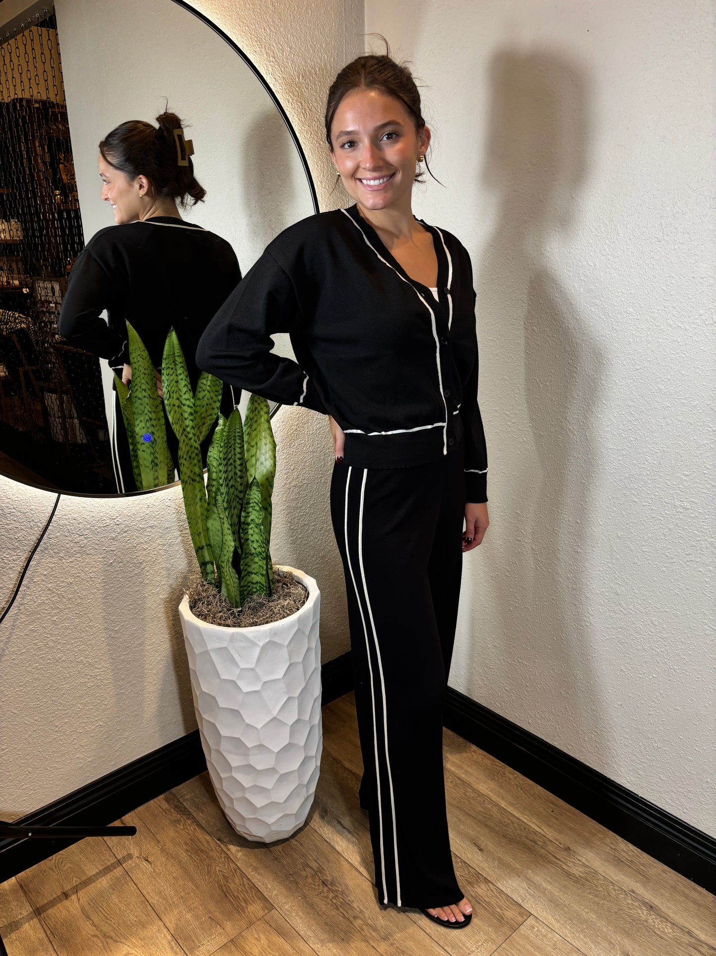 Contrast Stripe Knit Pants