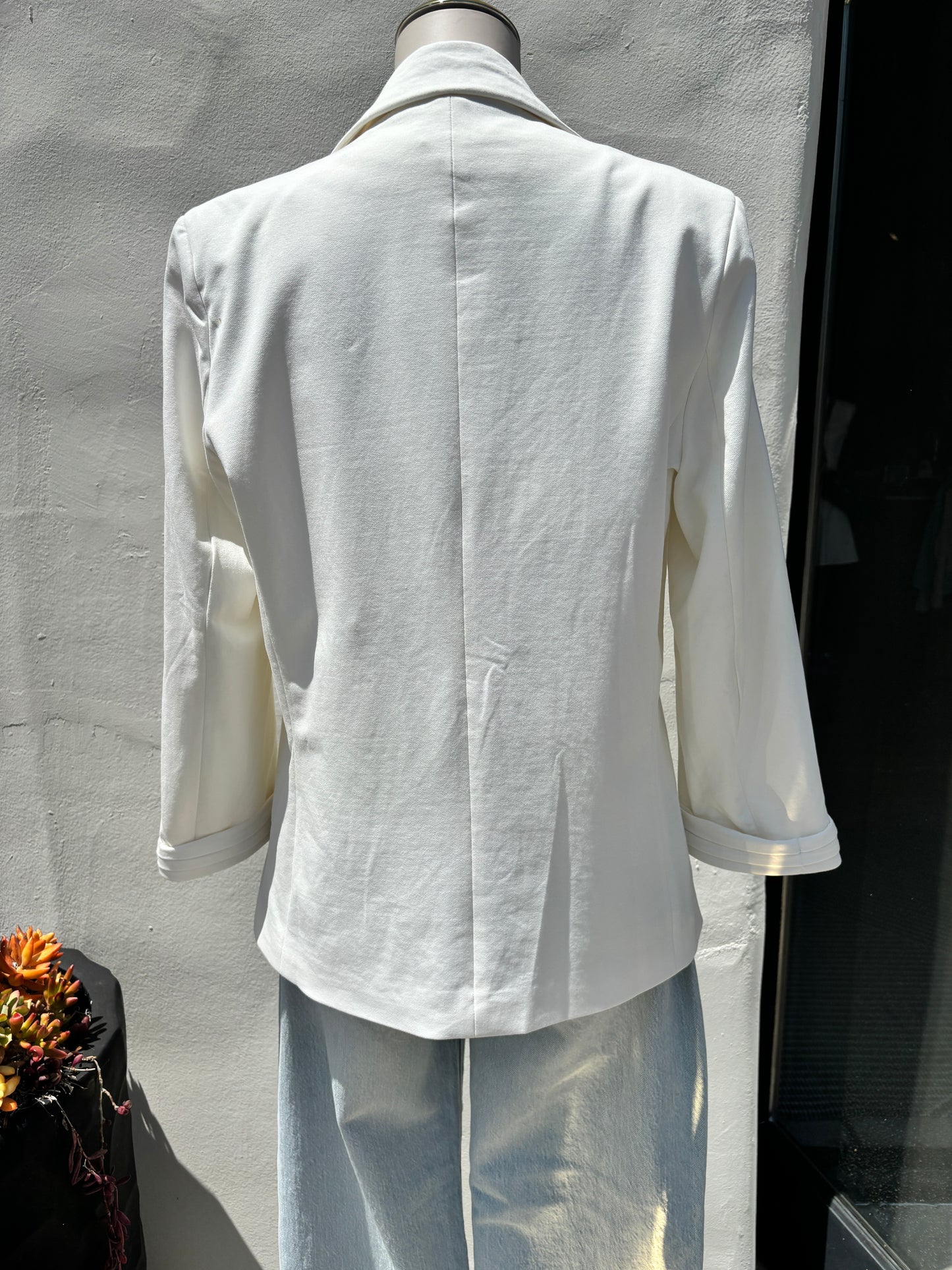 Solid Open Blazer-Elli