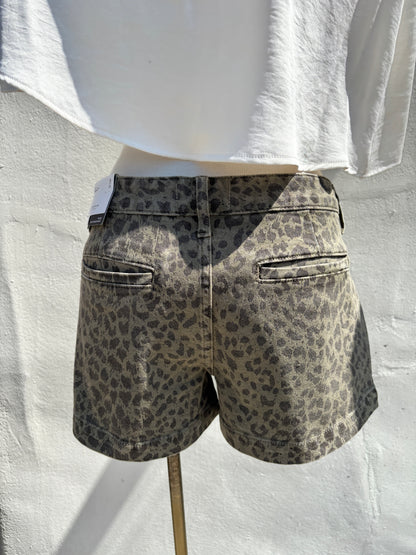 Mid Rise Leopard Print Trouser Shorts-Kan