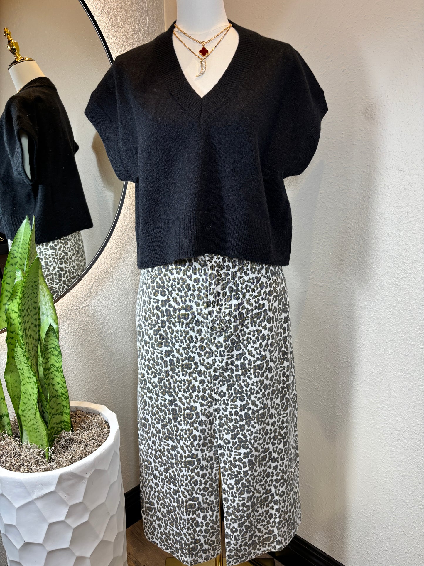 Leopard Print Front Slit Skirt