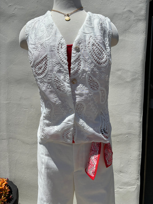 Embroidered Vest Off White -Elli