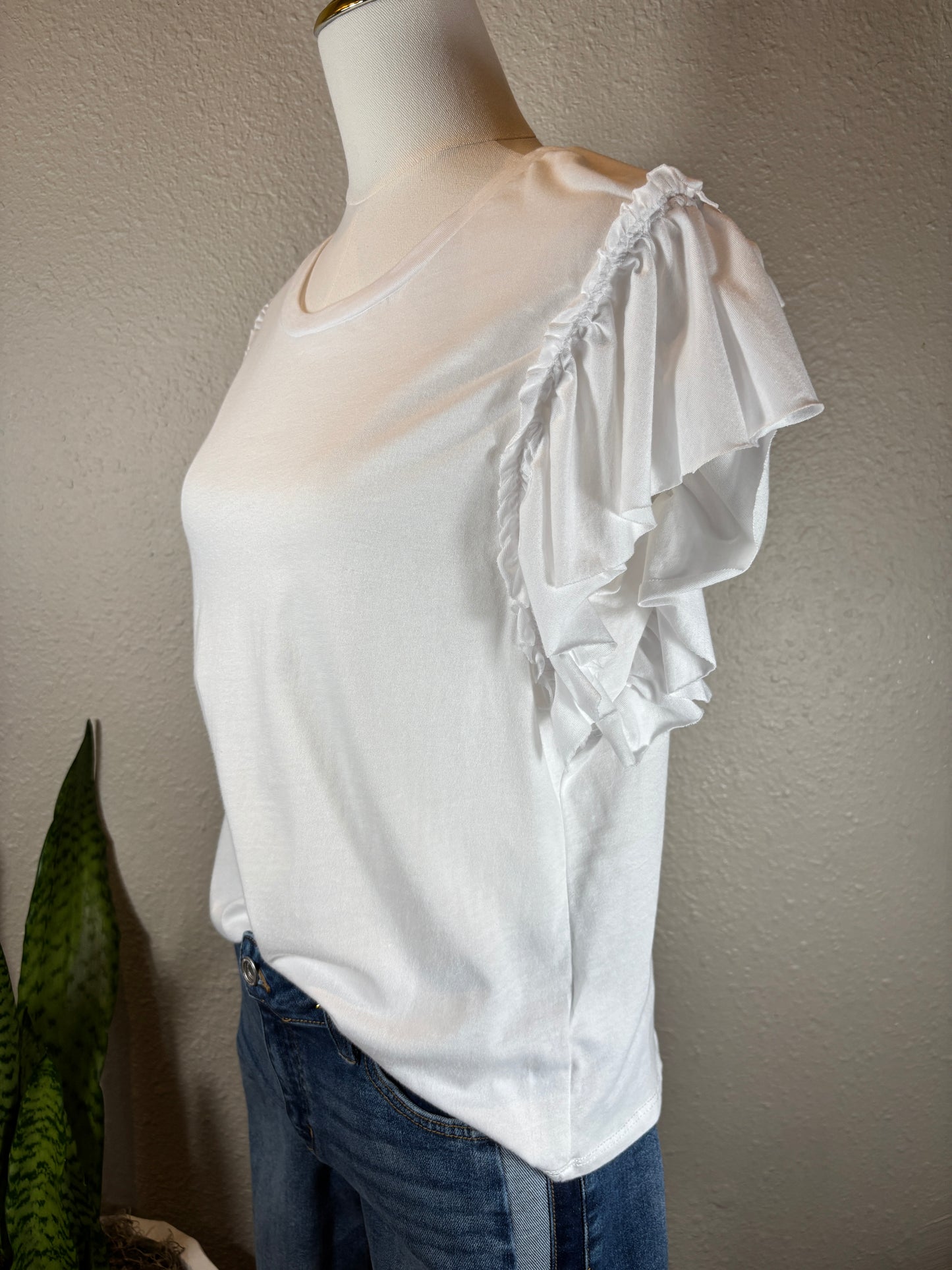 Ruffle Shoulder Sleeveless Top