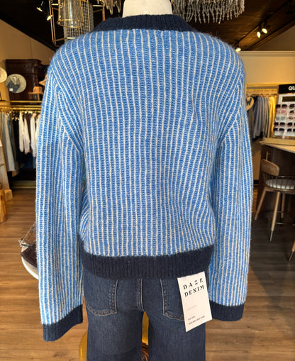 Muse Fitted Blue Cardigan