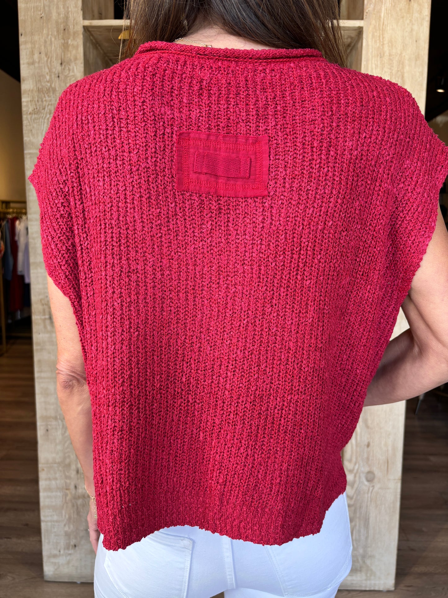 Red Patch Sleevless Sweater