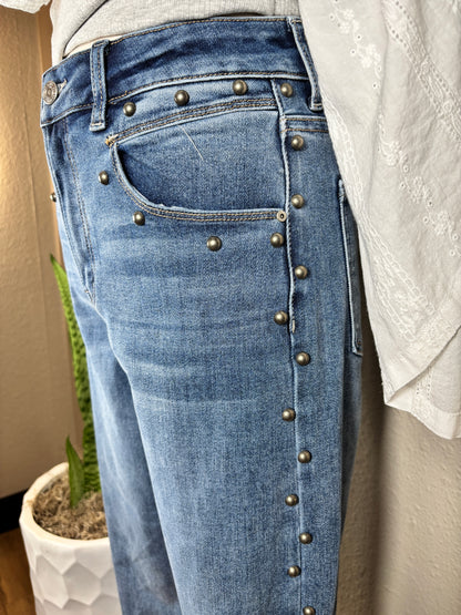 Relaxed Straight Jean
