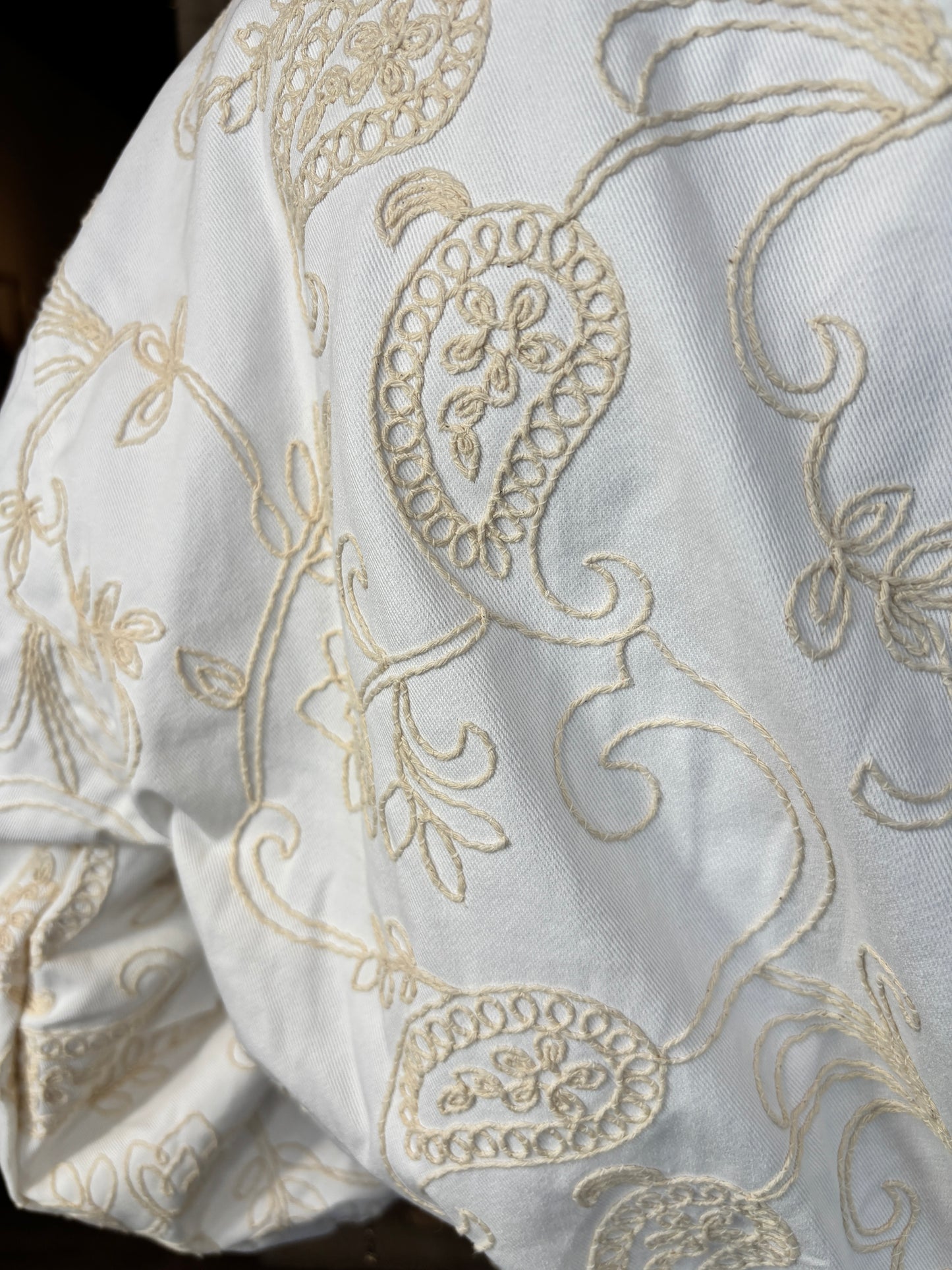 Ivory Embroidery Zip Jacket