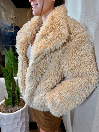 Faux Fur Jacket-MID WAIST