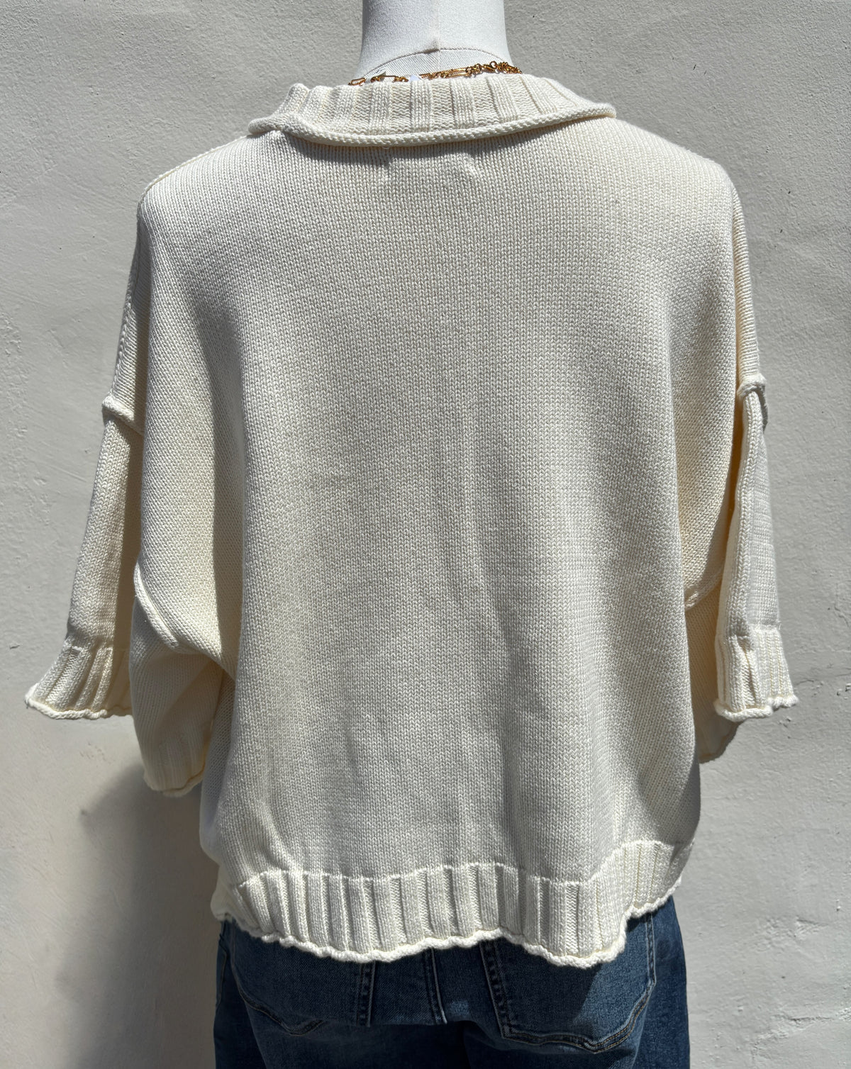 S/S Ecru Sweater-ml