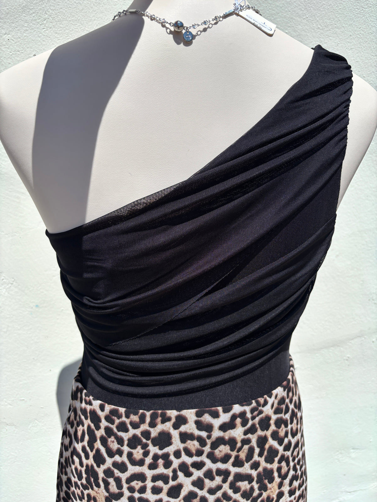Off shoulder Black Bodysuit-ml