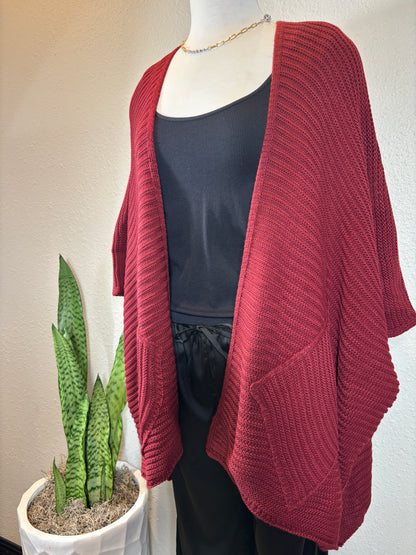 Diamond Cut Pocket Knit Layering Cardigan