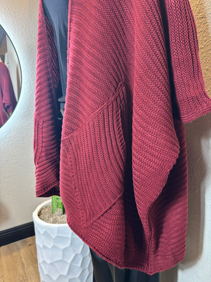 Diamond Cut Pocket Knit Layering Cardigan