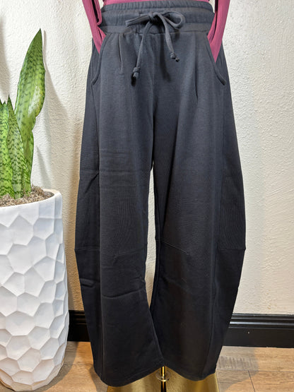 Fleece Baggy Barrel Leg Fit Mid Rise Sweatpants