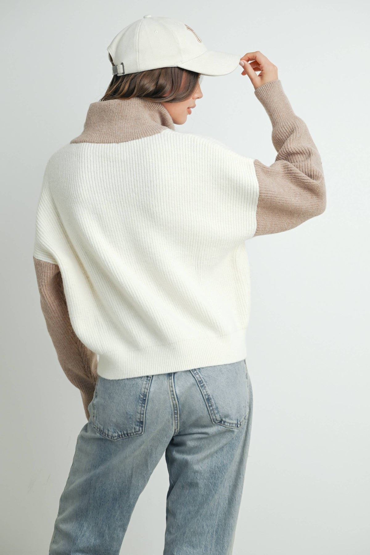 Color Block Collar Half Zipper Pullover Sweater - BMW7589